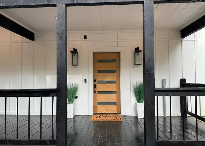 The Moonlight Dream Cabin!